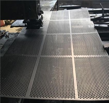 ASTM AISI স্টেইনলেস স্টীল পাঞ্চিং প্লেট 0.3mm SUS304L কোল্ড রোল্ড গোলাকার গর্ত